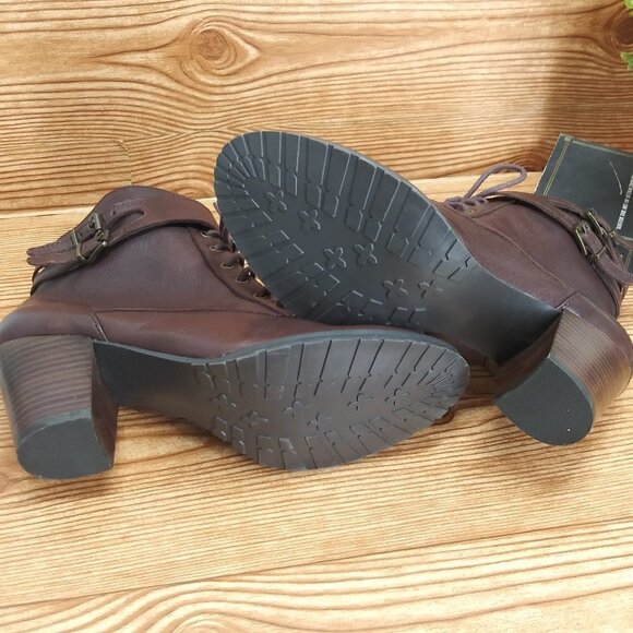 BELLA VITA ankle boots brown leather heels sz.7.5M - Picture 10 of 12